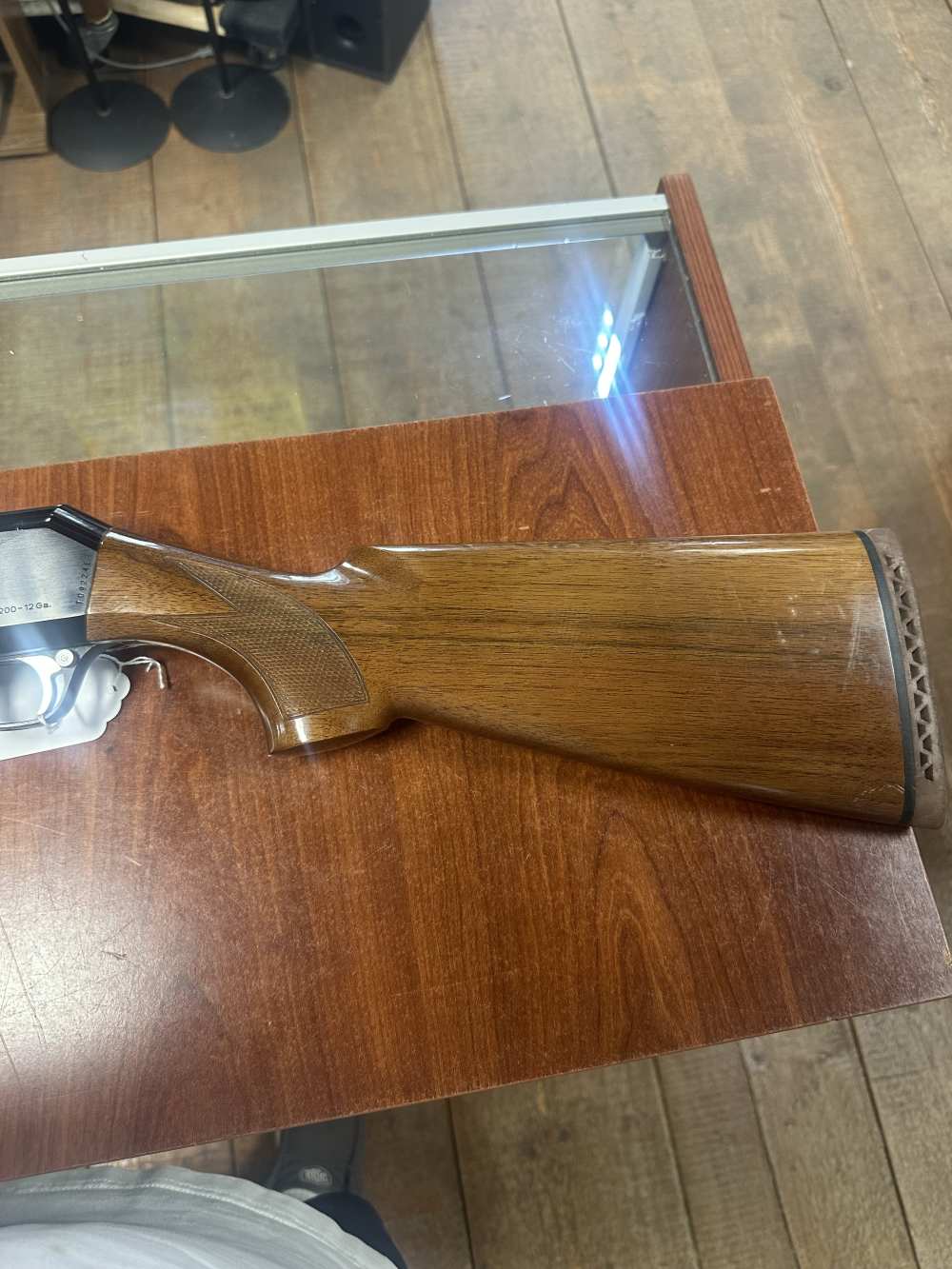 Beretta Model 1200 12 GA Semi-Auto – 28" Vent Rib Barrel – Modified Choke-img-4