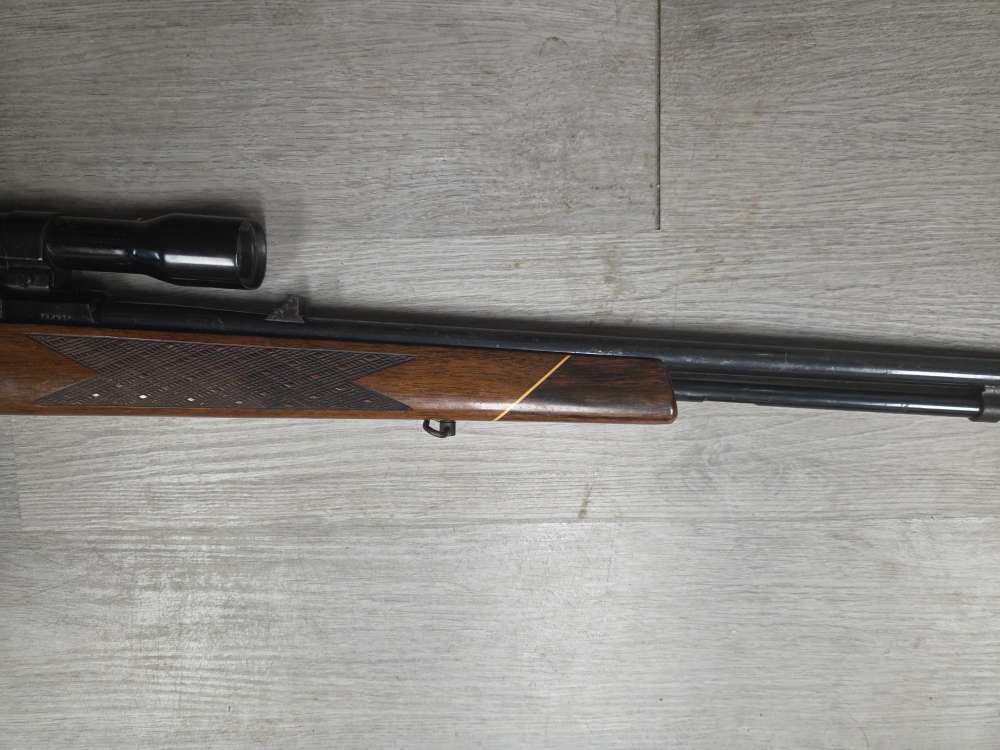 Weatherby Mk XXII .22LR w/Redfield 4X scope-img-1