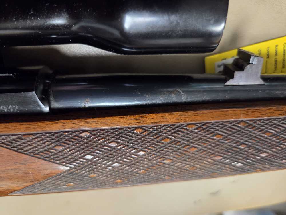 Weatherby Mk XXII .22LR w/Redfield 4X scope-img-18