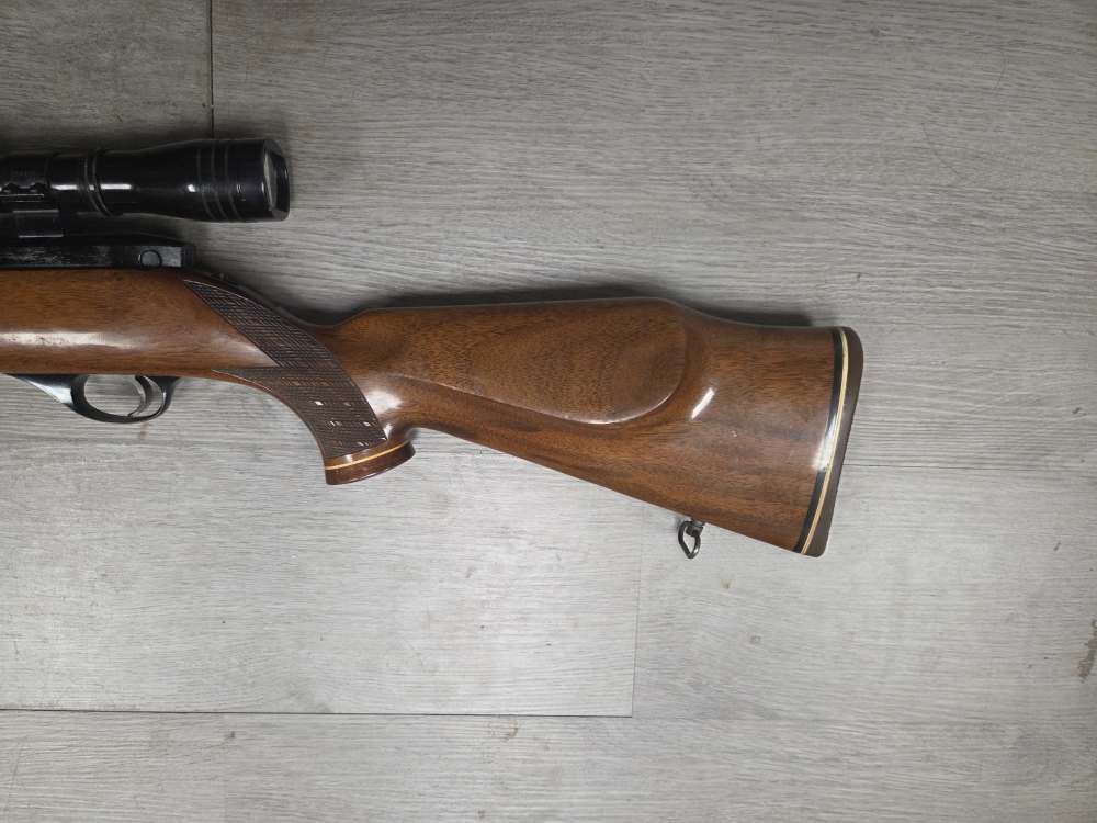 Weatherby Mk XXII .22LR w/Redfield 4X scope-img-7