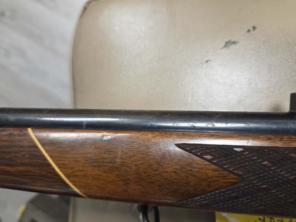 Weatherby Mk XXII .22LR w/Redfield 4X scope-img-15