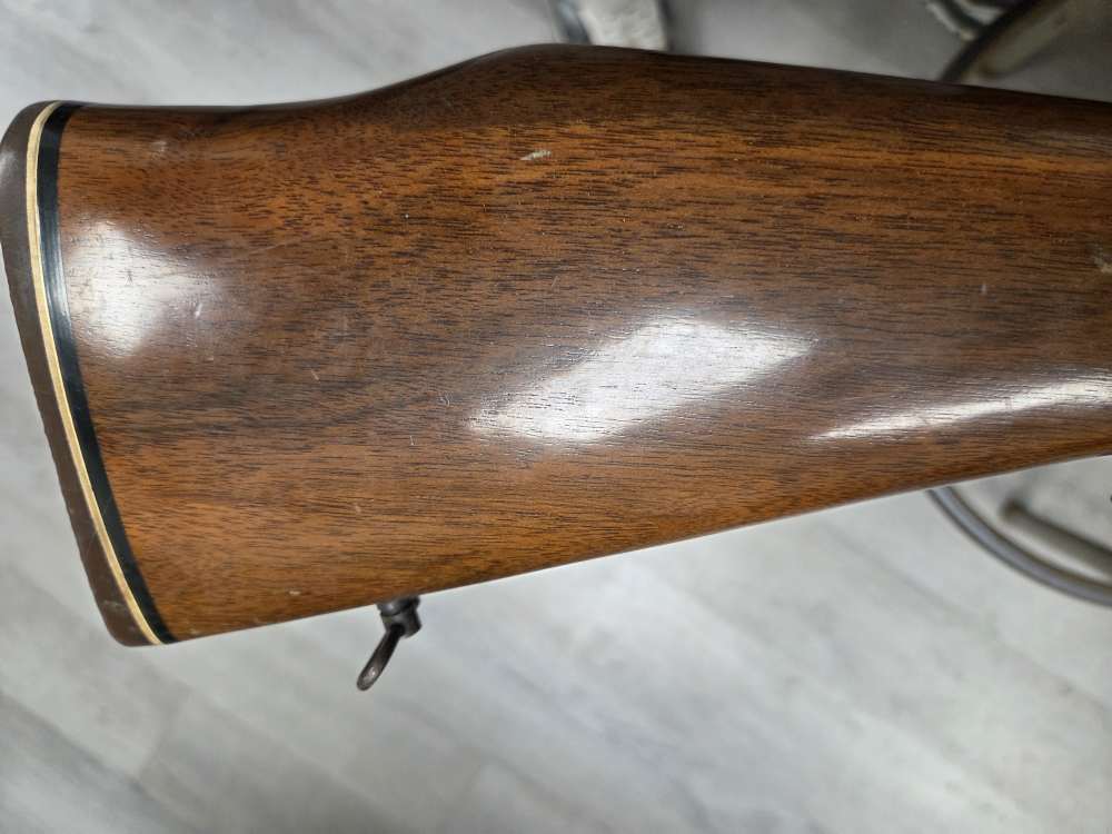 Weatherby Mk XXII .22LR w/Redfield 4X scope-img-12