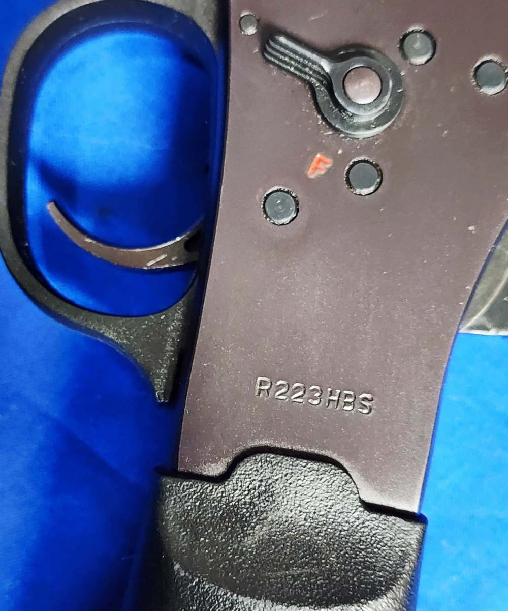ROSSI R223HBS SINGLE-SHOT .223 REM 23" HEAVY, BUSHNELL, EXC COND-img-3