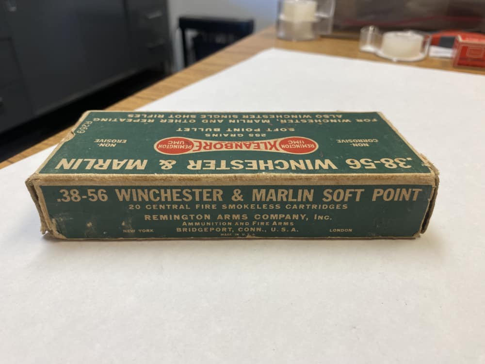 Prewar 38-56 Winchester Remington "DOGBONE"  255 grain Soft point WCF NOS-img-3