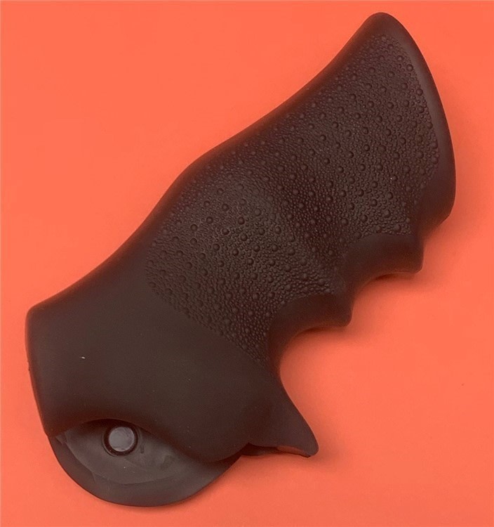 HOGUE 58000 MonoGrip Rubber for Dan Wesson 44 445 357-img-1