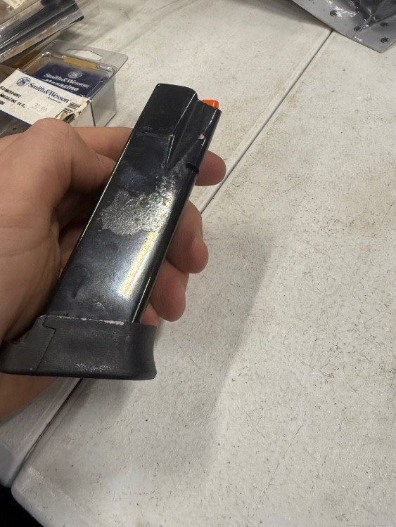 Taurus pt24/7 15rd 40cal magazine NO PACKAGING -img-2