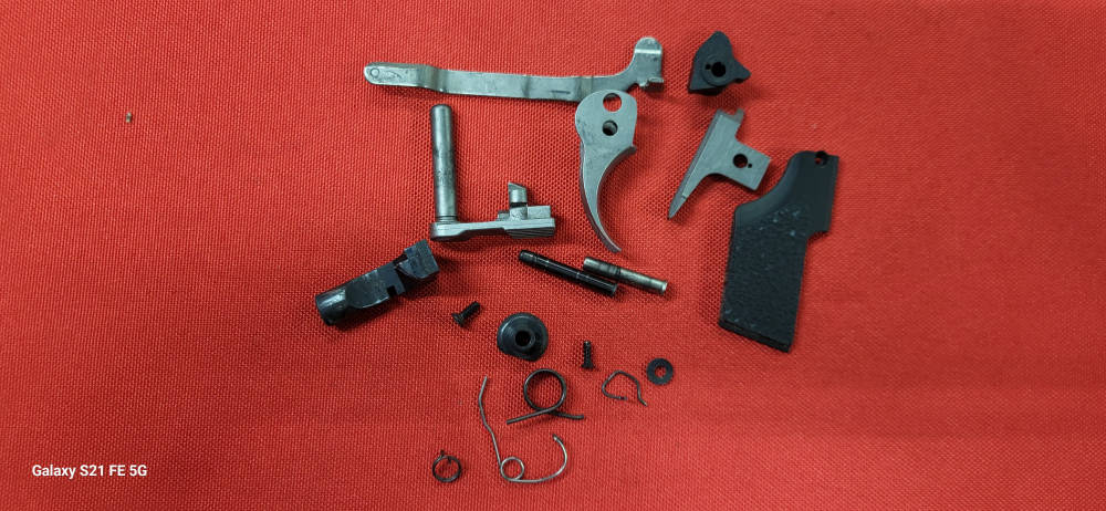 Kahr CW45 45Acp Pistol Parts. Slide, Barrel, Misc Internal Parts-img-9