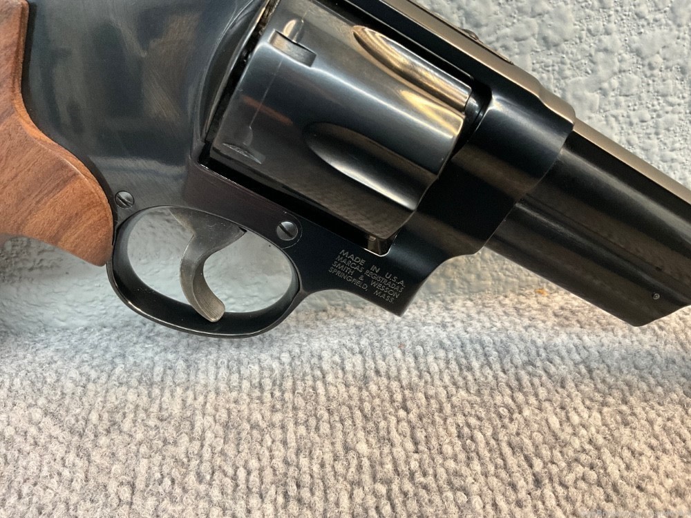 Smith & Wesson 57 Classic 6 - 150481 - 41MAG - N-Frame - S/D Action - 18208-img-2