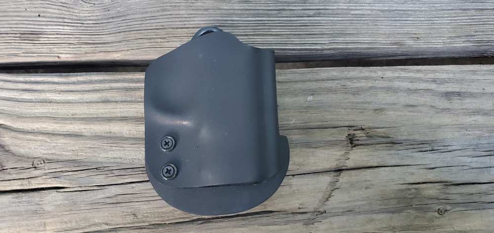 Kydex holser for Smith & Wesson S&W Shield 9mm. Like new.-img-0