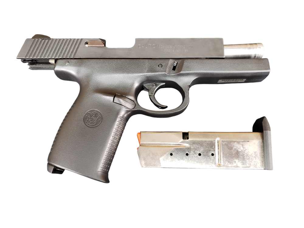 Smith & Wesson SW40F .40SW 10rd (Used)-img-1
