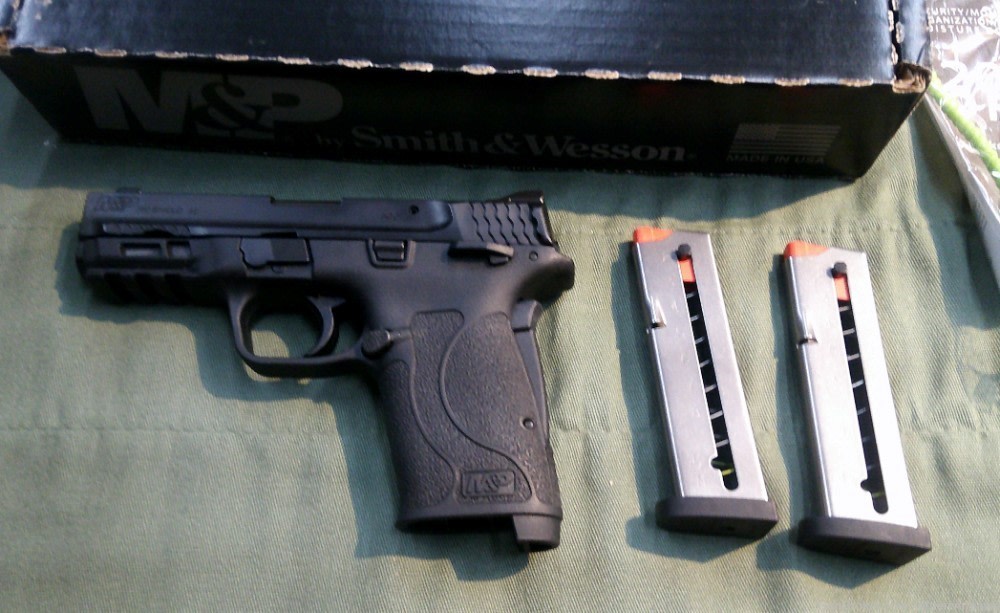 Smith & Wesson Shield EZ .380ACP Semi Auto Pistol-img-1