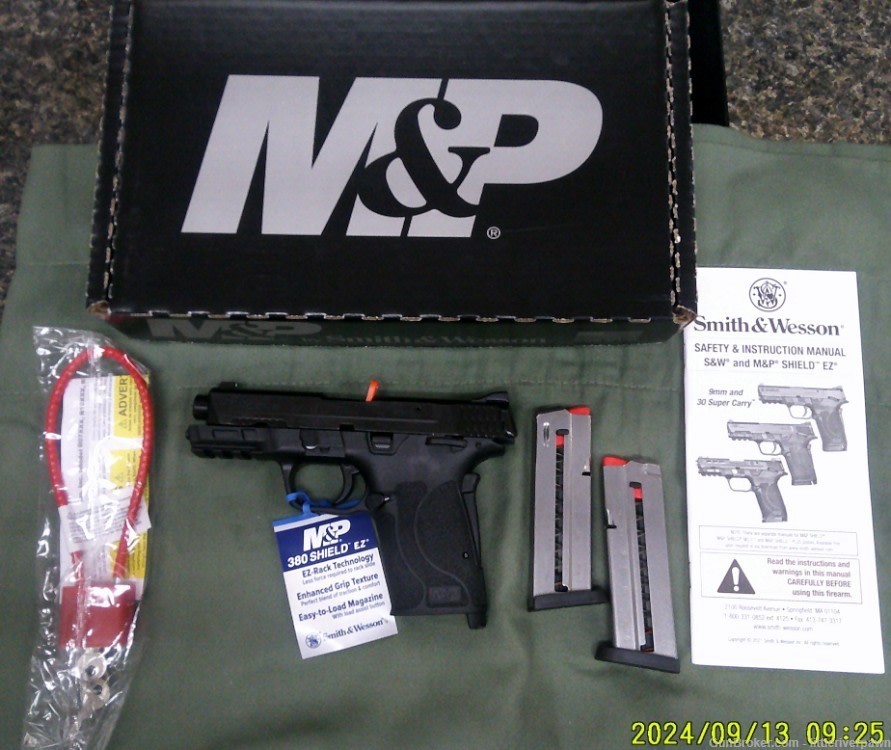 Smith & Wesson M&P2 Shield EZ 9mm Semi Auto Pistol-img-0