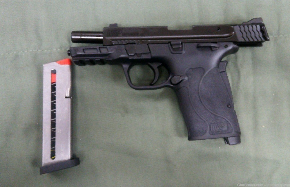Smith & Wesson M&P2 Shield EZ .380ACP Semi Auto Pistol-img-2