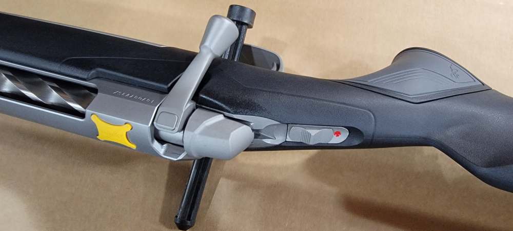 Browning X-Bolt 2 Hunter Composite 7MM REM MAG 26" Sporter Threaded Barrel-img-9