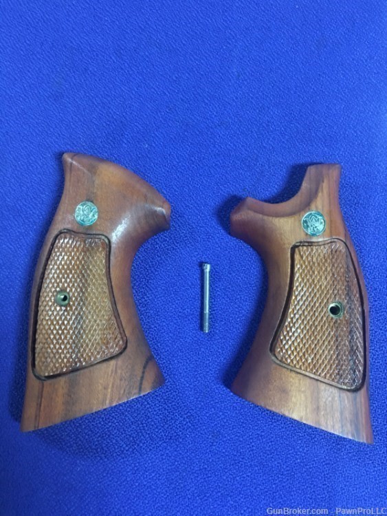 Smith & Wesson K-Frame Goncalo Alves Target Grips-img-0