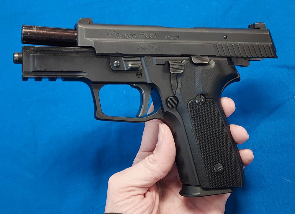 SIG SAUER P229 .357 SIG/.40 S&W 3.9" REVENANT FRAME CUSTOM BUILD, EXC COND-img-6