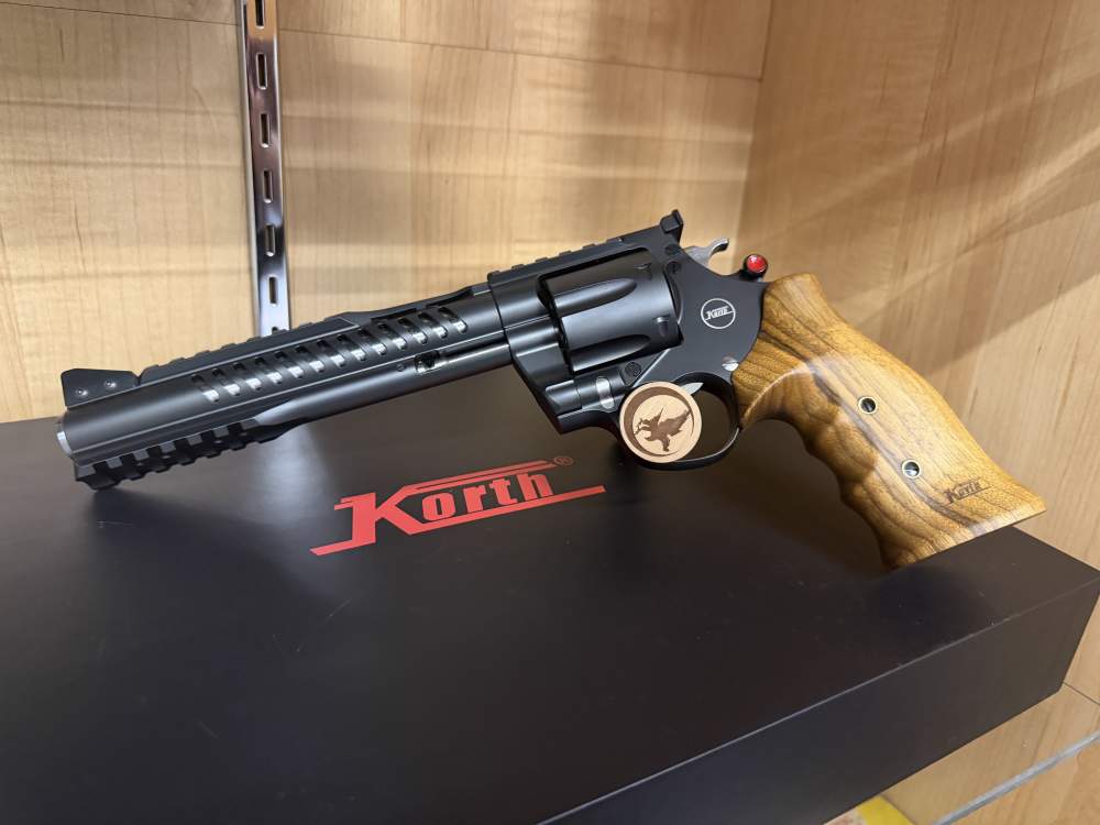 Korth nxr hunter in 44 magnum-img-0
