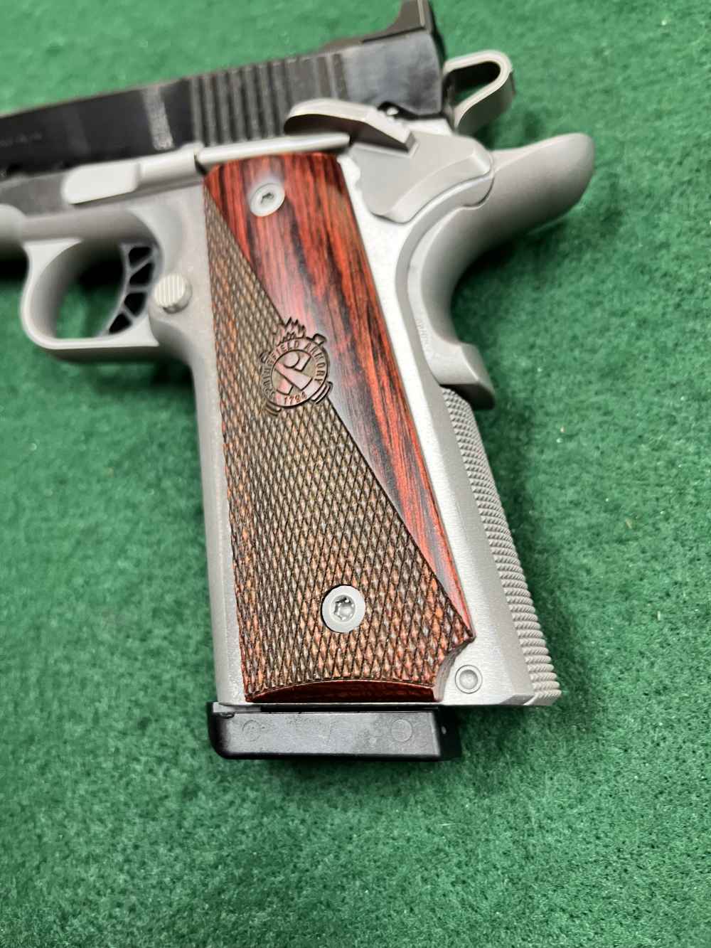 Springfield Armory Ronin 1911 .45 ACP 5" w/ OEM Mag-img-3