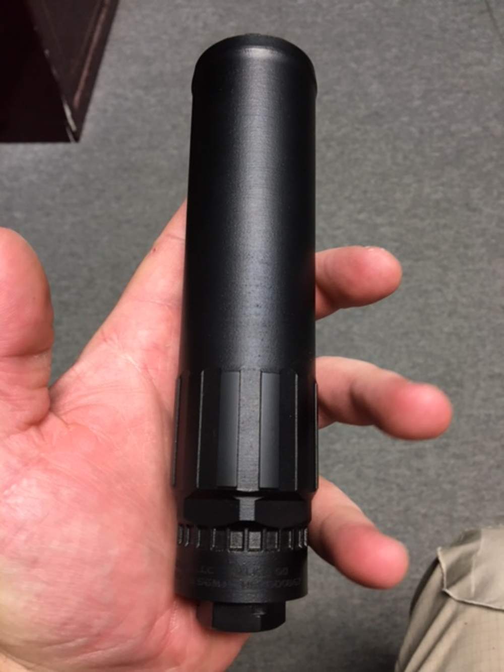 CGS HELIOS QD SUPPRESSOR W/ CASE & ACCESSORIES-img-1