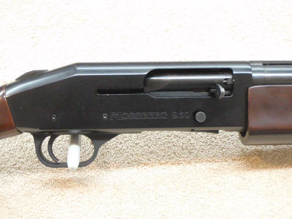 MOSSBERG 930 Semi Auto Field Shotgun 12 Gauge Near New Cond-img-10