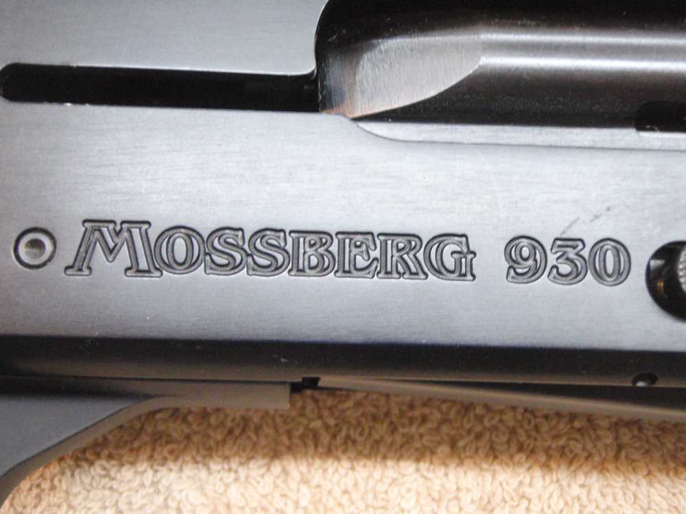 MOSSBERG 930 Semi Auto Field Shotgun 12 Gauge Near New Cond-img-31