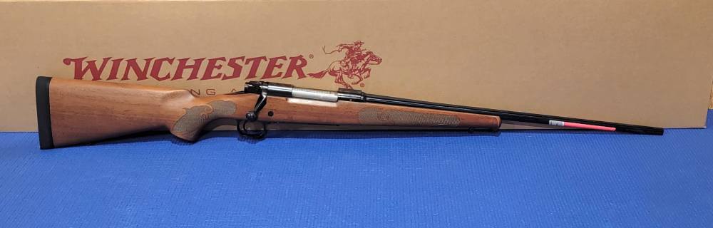 Winchester Model 70 Featherweight 30-06 22" Barrel-img-0