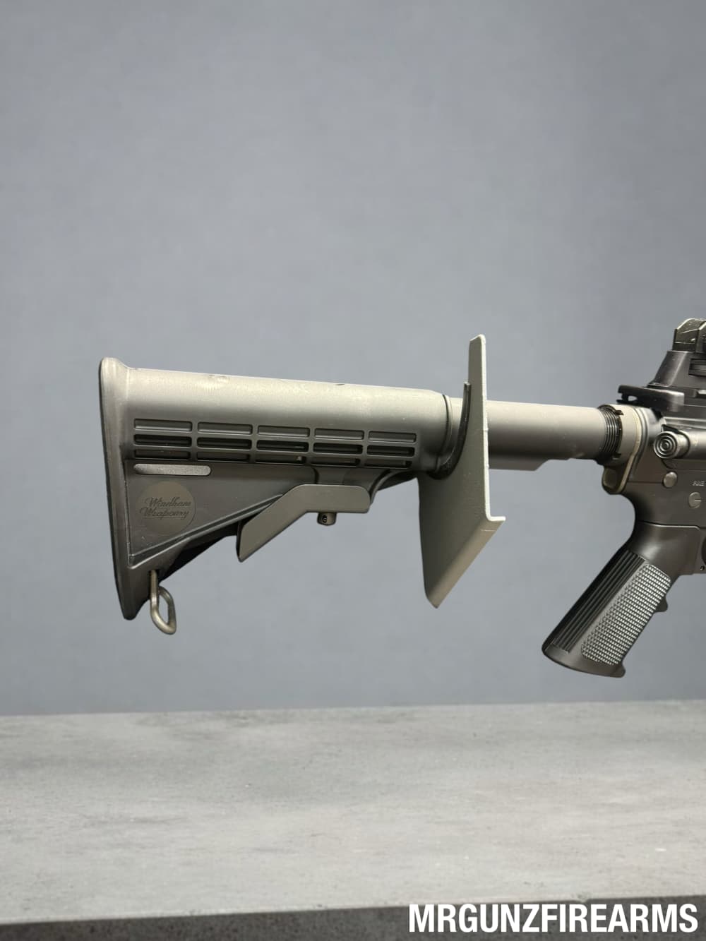 Windham Weaponry WW-15 AR-15 Rifle 5.56 NATO 20" A4 Carry Handle -img-4