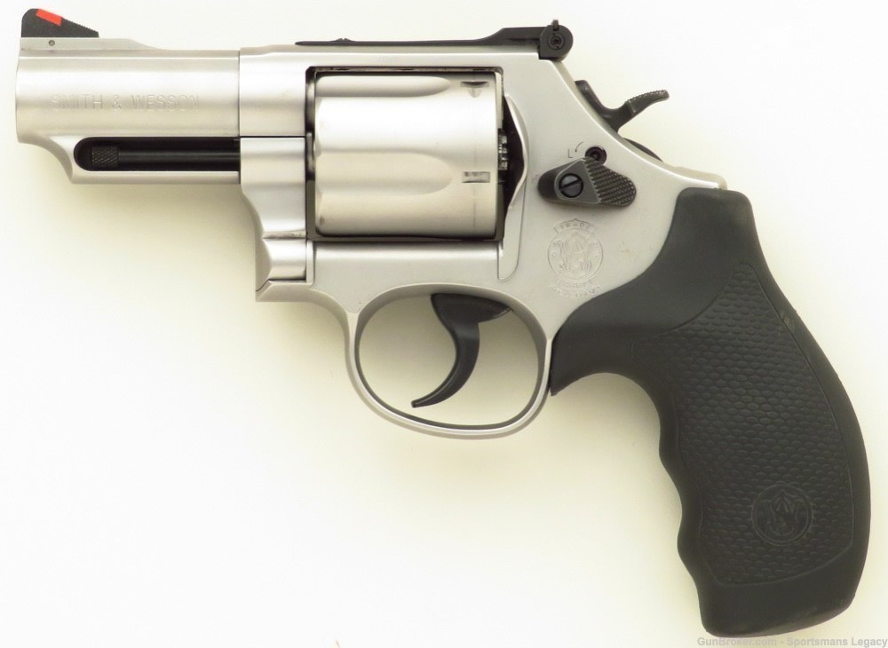 Smith & Wesson Model 69 .44 Magnum, 2.75, case, 90 percent-img-1