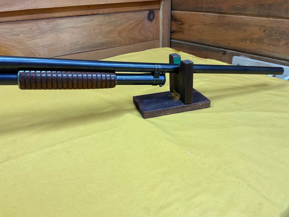 WINCHESTER MODEL-12 PUMP ACTION SHOTGUN 12 GAUGE.-img-7