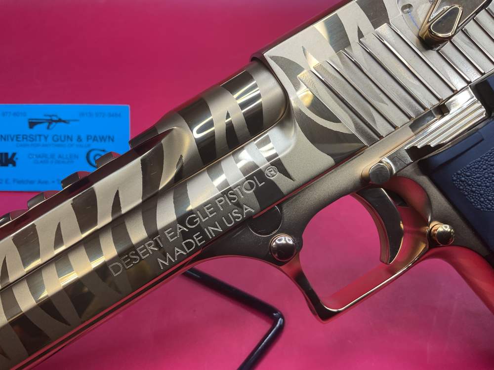 Magnum Research Desert Eagle Mark XIX L6 44 Mag Gold Tiger Stripes 6"-img-4