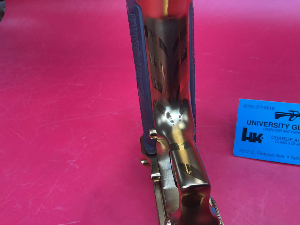 Magnum Research Desert Eagle Mark XIX L6 44 Mag Gold Tiger Stripes 6"-img-30