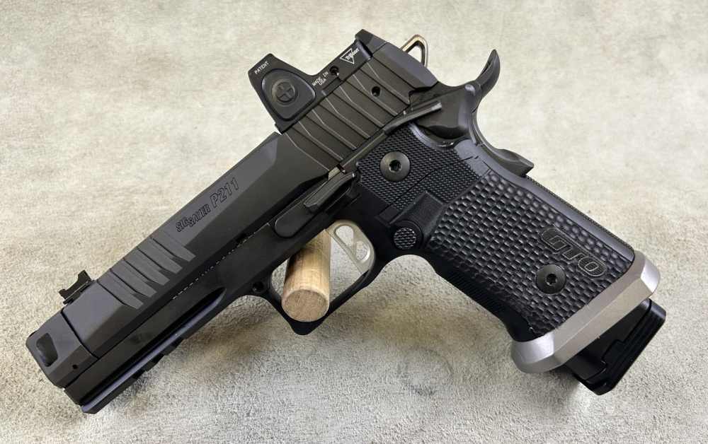 Sig Sauer 211F 9MM 4.4" BBL Comped W/Optic *Demo* *Used*-img-1