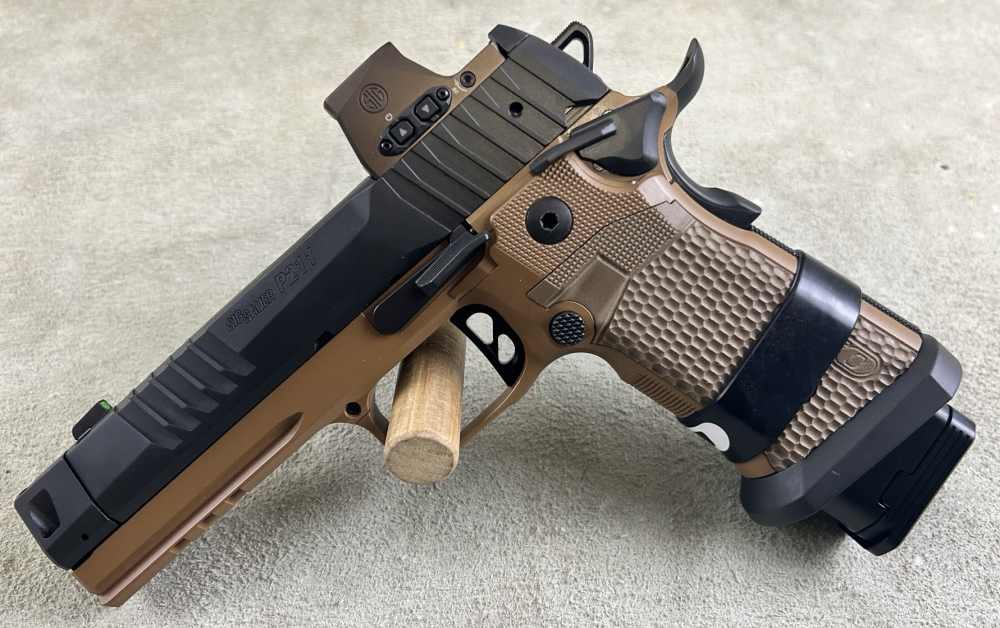 Sig Sauer 211F Coyote GTO 9MM 4.4" BBL W/RomeoX Pro Optic *DEMO* "NEW"-img-0