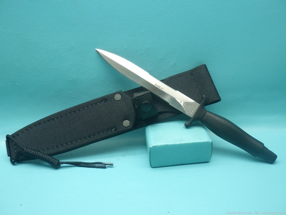 Gerber Mark ll Survival Knife 6.87"Blade (5700) Mfg 1998 NIB W/Sheath-img-1