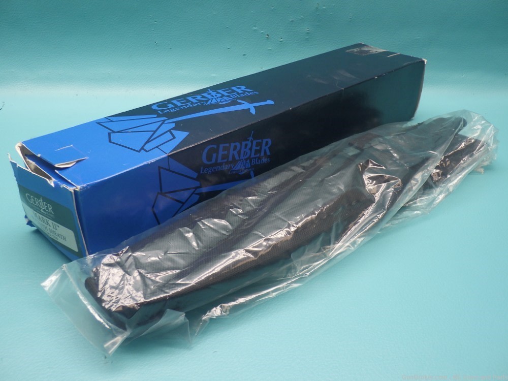 Gerber Mark ll Survival Knife 6.87"Blade (5700) Mfg 1998 NIB W/Sheath-img-10