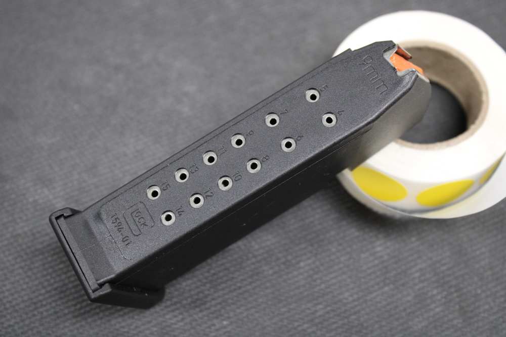 FACTORY NEW Out of Package 15rd Glock 19 Mag Black!-img-0