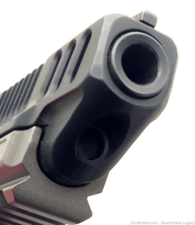 Smith & Wesson Performance Center M&P9 M2.0 Competitor 9mm, 98 percent-img-4