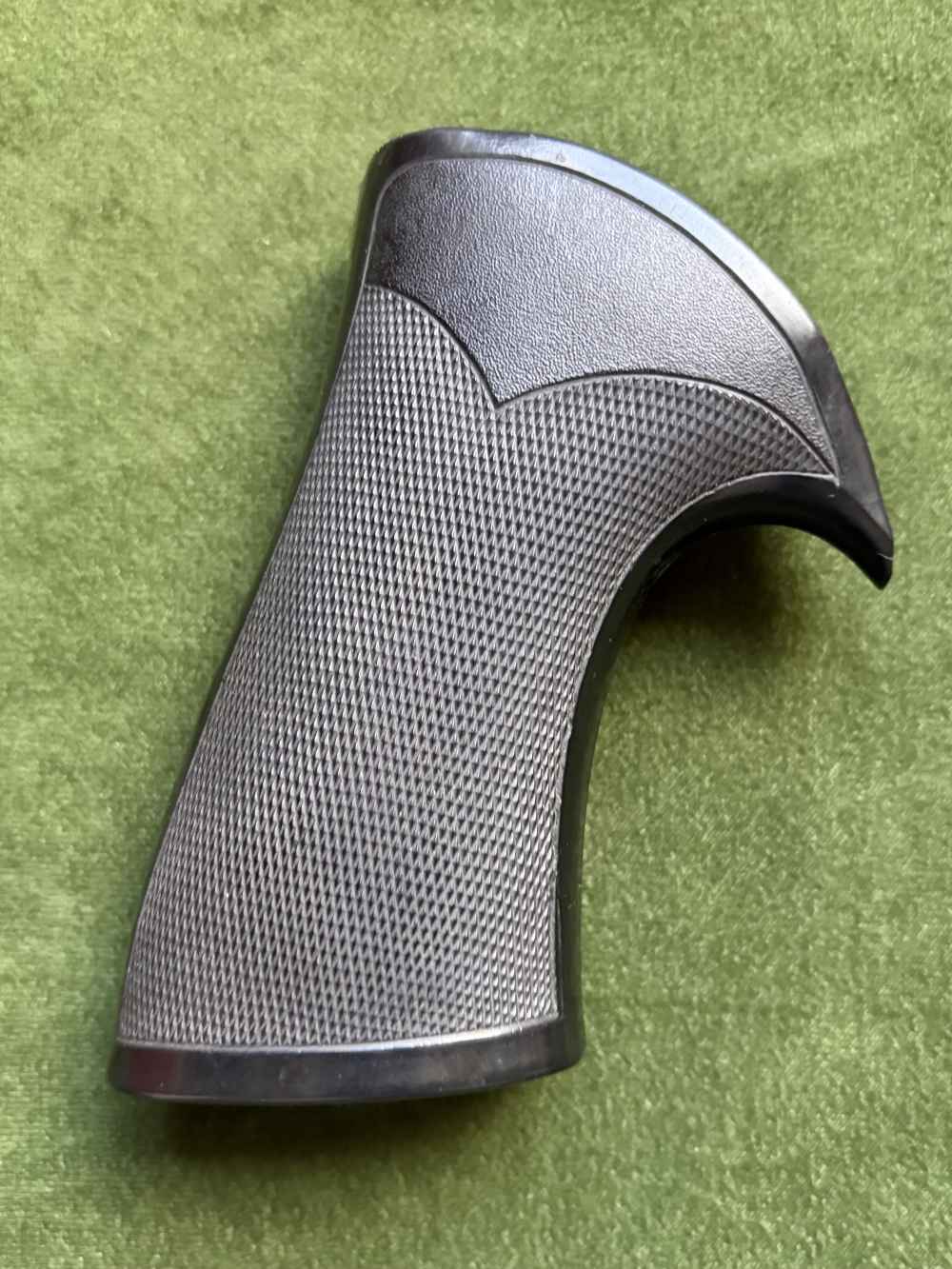 Pachmayr Presentation Grip for Thompson Center Contender T/C !-img-0