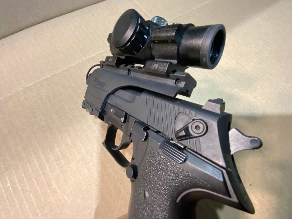 Sig Mosquito 22 great shooter VG red dot-img-3