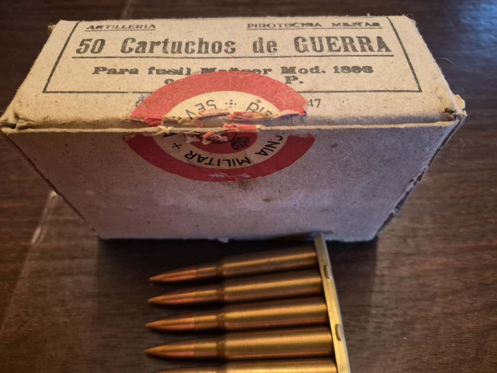 50 round in box Spanish 7mm mauser in 5 round clips Vintage-img-0