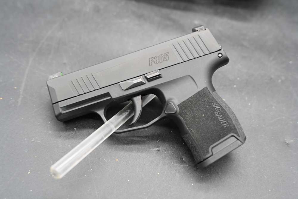 Sig Sauer P365 9mm Micro Compact Pistol w/ 4 Magazines & Case-img-7