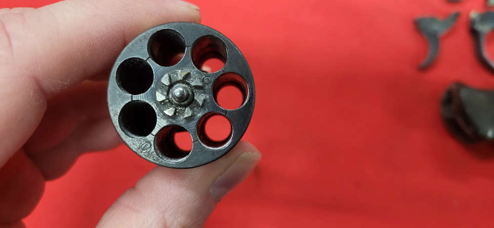 FIE 32 Smith & Wesson Long Revolver Parts. Cylinder, Barrel, Misc. Internal-img-2