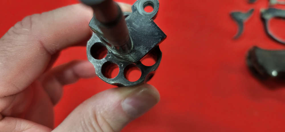 FIE 32 Smith & Wesson Long Revolver Parts. Cylinder, Barrel, Misc. Internal-img-1