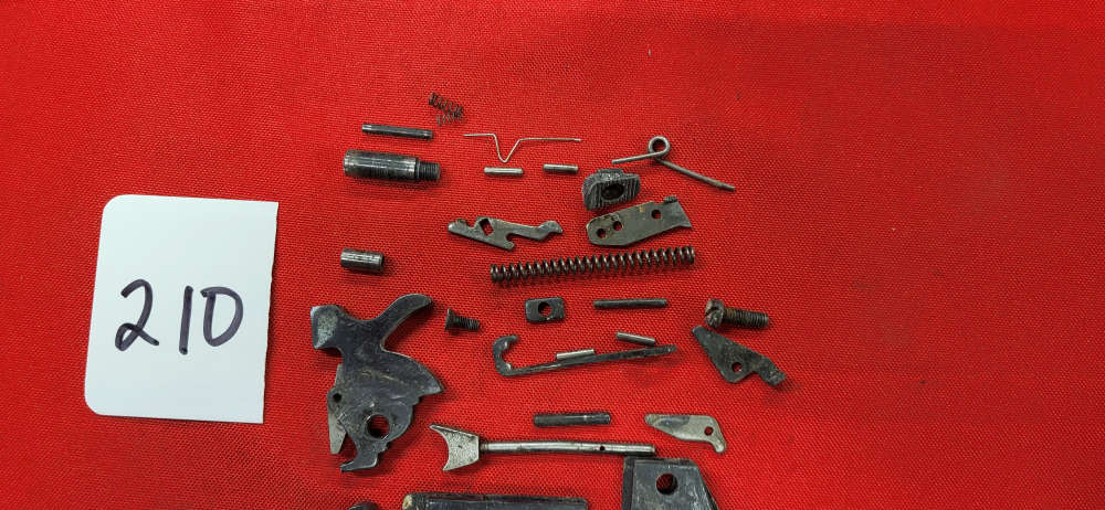 FIE 32 Smith & Wesson Long Revolver Parts. Cylinder, Barrel, Misc. Internal-img-9
