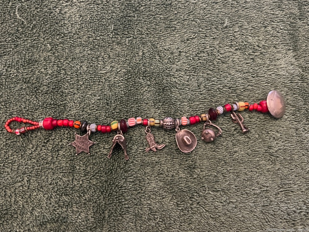 VINTAGE NATIVE AMERICAN BEADED WESTERN STERLING SILVER CHARM BRACELET-img-0