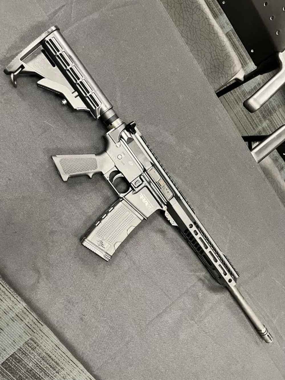 NEW ROCK RIVER ARMS LAR-15 RRAGE CARBINE - 5.56NATO SEMIAUTO AR STYLE RIFLE-img-1
