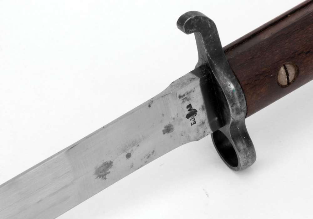 Swedish M1914 Sword Bayonet with Scabbard and Frog-img-11