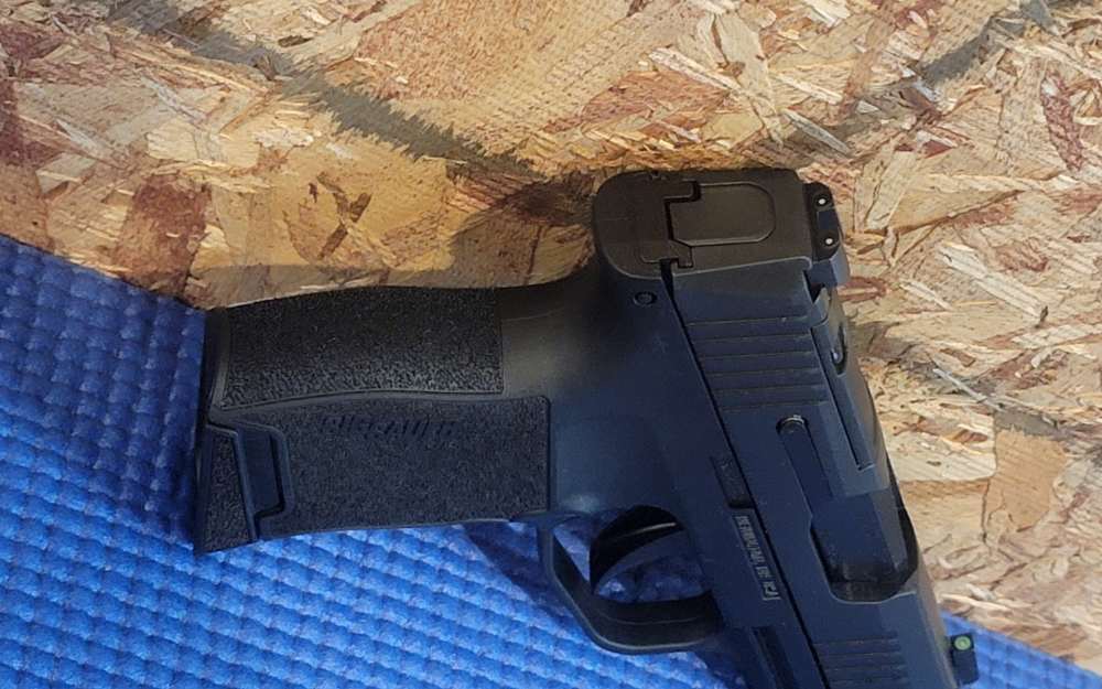 SIG SAUER P365 9mm 3.1" Barrel 10+1-img-1