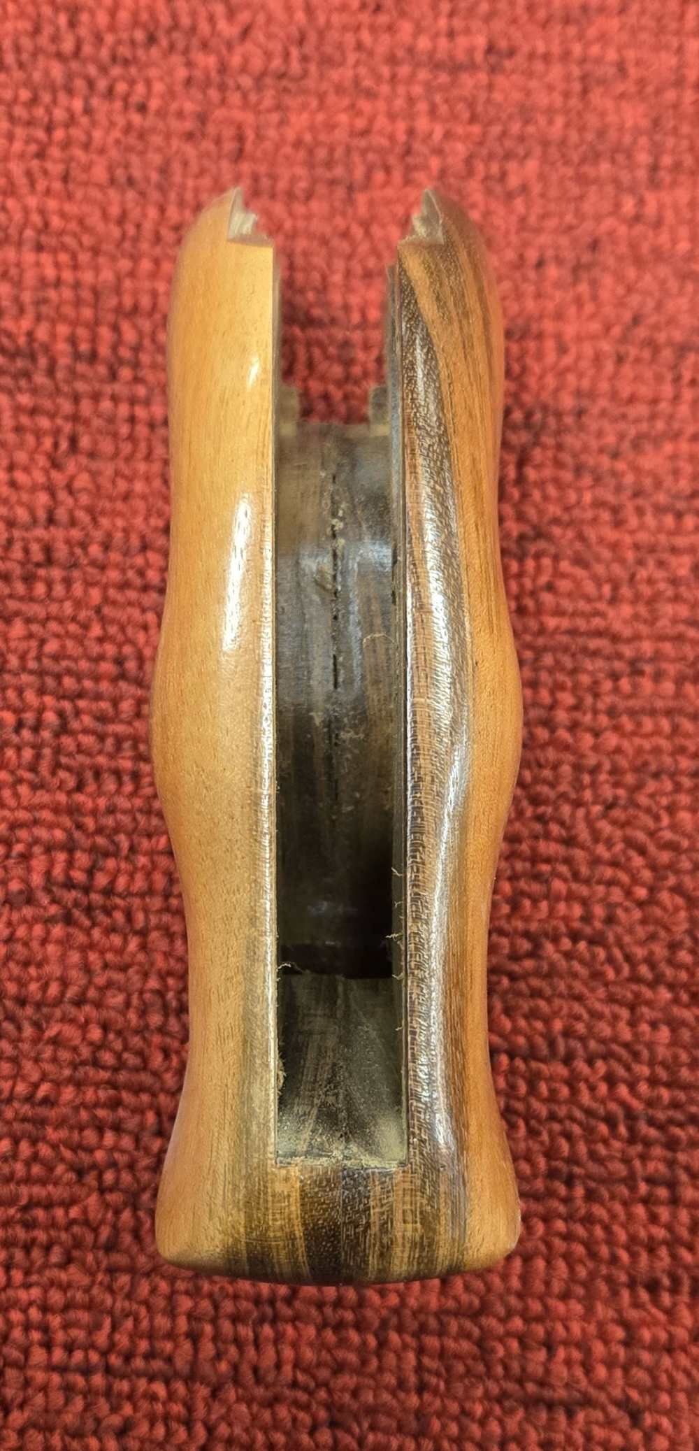 Hogue Ruger SBH Square Trigger Guard Grips Goncalo Alves 2606LM42003SN*N-img-4