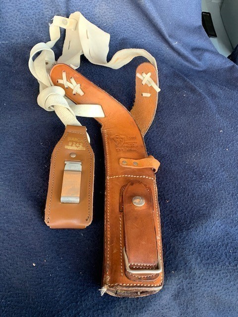 VINTAGE SAFARILAND MODEL 100 LARGE AUTOMATIC SHOULDER HOLSTER-img-1